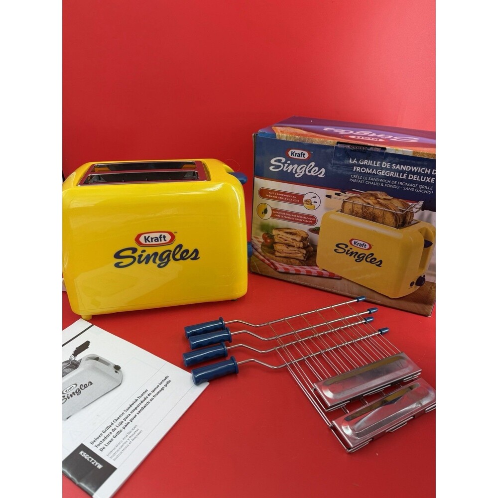 Kraft Singles Grilled Cheese Stuffed Sandwich Toaster Yellow with Box Nostalgia